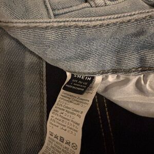 SHEIN Men's Light Blue Denim Jeans